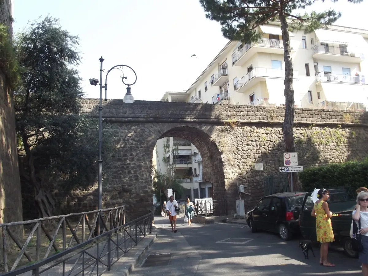 Capodanno 2026 a Sorrento: ristoranti, dove mangiare, eventi